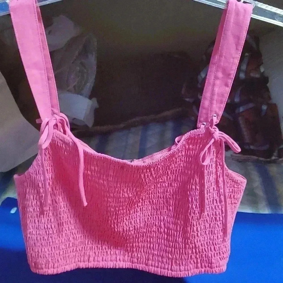 Pretty pink top - Picture 4 of 7